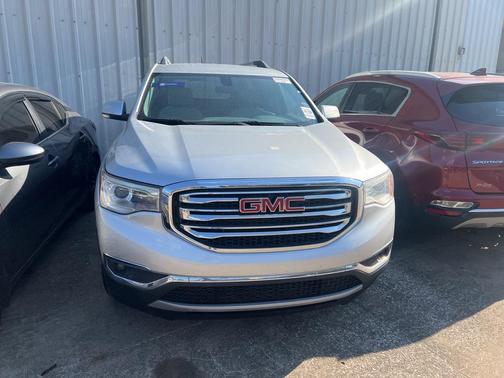 2019 GMC Acadia SLE-2
