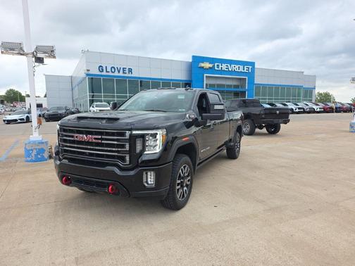 Onyx Black 2022 GMC Sierra 2500 AT4