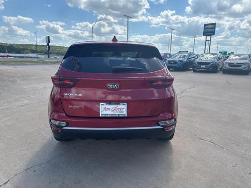2022 Kia Sportage LX