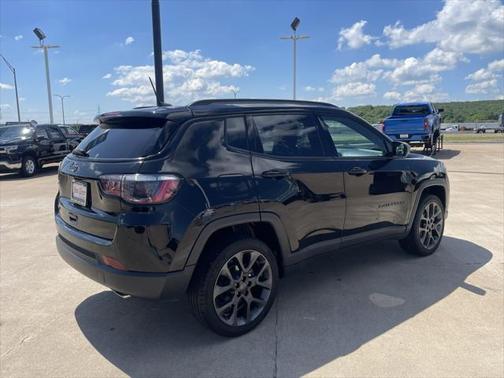 2021 Jeep Compass 80th Special Edition