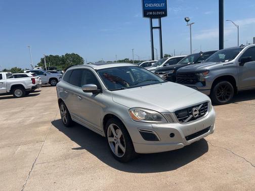 Cosmic White Metallic 2012 Volvo XC60 T6 R-Design Platinum