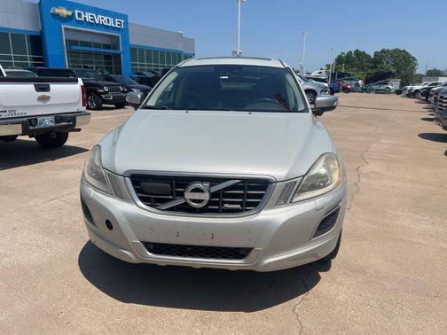 Cosmic White Metallic 2012 Volvo XC60 T6 R-Design Platinum
