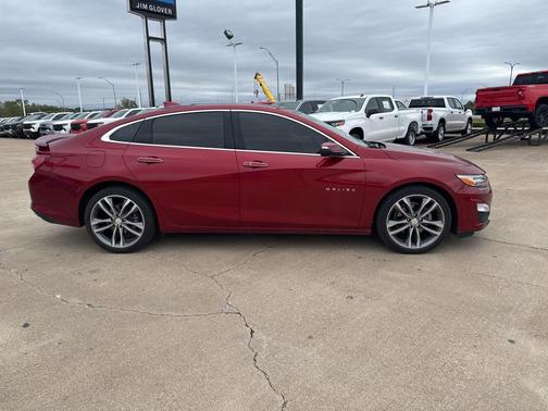 2022 Chevrolet Malibu FWD Premier