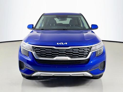 Neptune Blue 2023 Kia Seltos LX