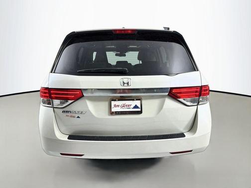 White Diamond Pearl 2016 Honda Odyssey EX-L