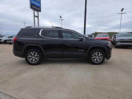 2023 GMC Acadia FWD SLT