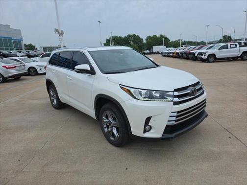 2017 Toyota Highlander Limited