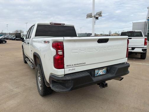 Summit White 2024 Chevrolet Silverado 3500 WT