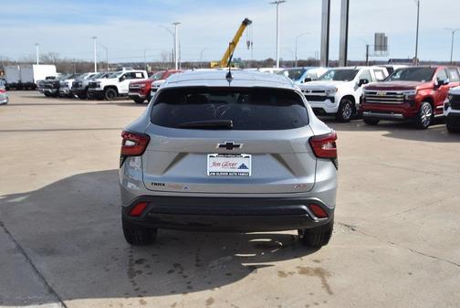 2026 Chevrolet Trax FWD 1RS