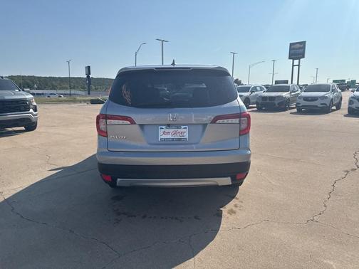 2020 Honda Pilot 2WD EX