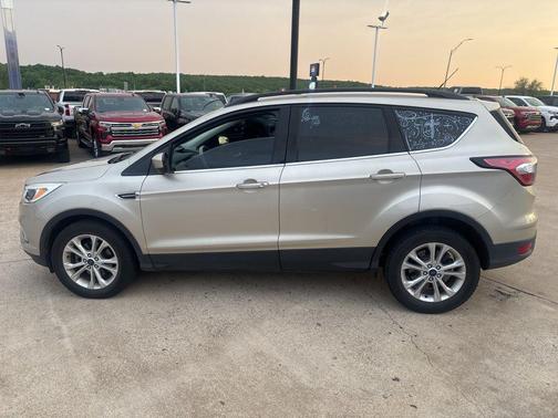 White Gold Metallic 2018 Ford Escape SE
