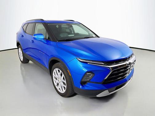 Riptide Blue Metallic 2024 Chevrolet Blazer 3LT