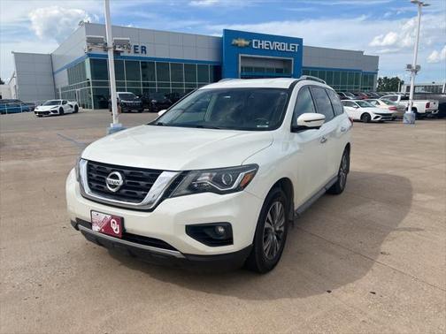 2017 Nissan Pathfinder SL