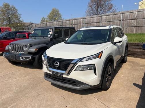 2022 Nissan Rogue SV