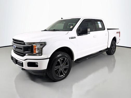 Oxford White 2019 Ford F-150 XLT