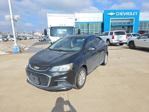 2017 Chevrolet Sonic LT