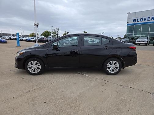 2024 Nissan Versa 1.6 S