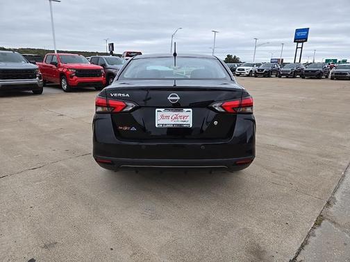2024 Nissan Versa 1.6 S