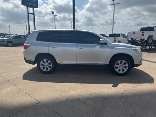 2013 Toyota Highlander SE