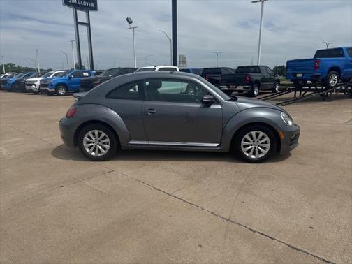 2019 Volkswagen Beetle 2.0T S