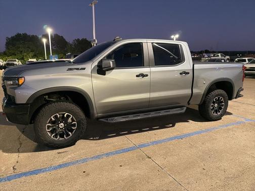 2024 Chevrolet Silverado 1500 ZR2