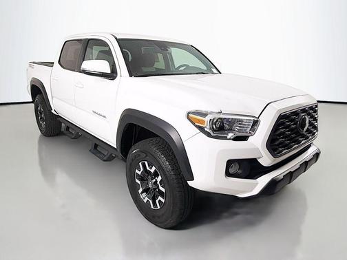 White 2022 Toyota Tacoma TRD Sport