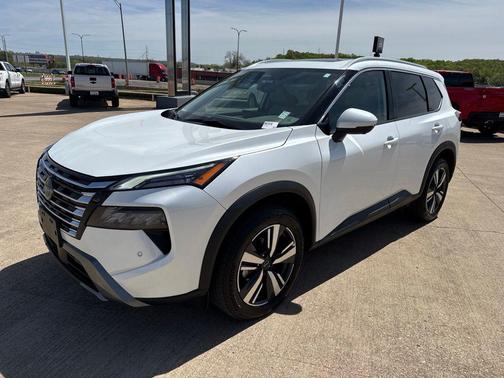 2024 Nissan Rogue SL