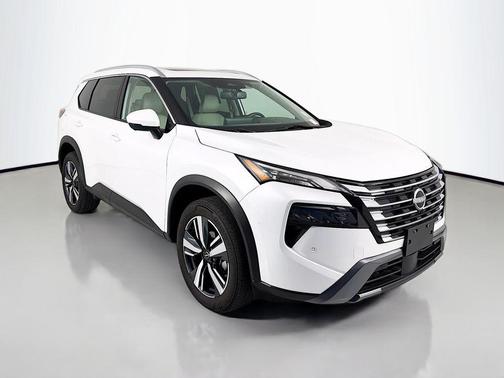 Everest White Pearl 2024 Nissan Rogue SL