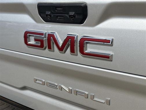 2022 GMC Sierra 2500 Denali