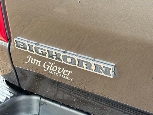 Granite Crystal Metallic Clearcoat 2020 RAM 1500 Big Horn/Lone Star