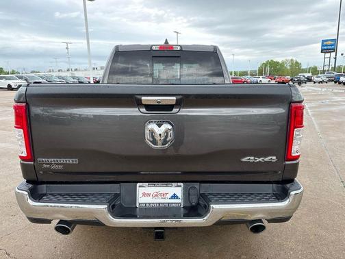 Granite Crystal Metallic Clearcoat 2020 RAM 1500 Big Horn/Lone Star