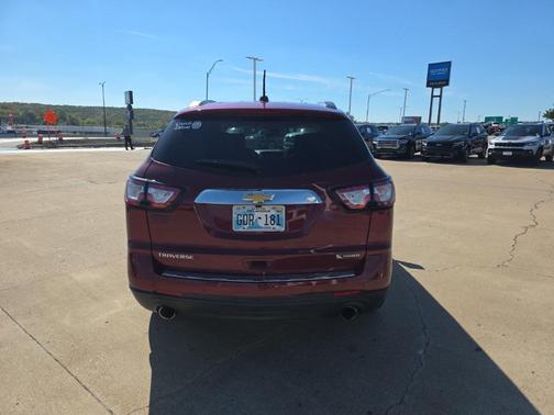 2017 Chevrolet Traverse Premier