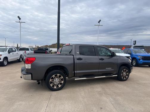 2013 Toyota Tundra Grade