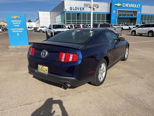 2012 Ford Mustang V6