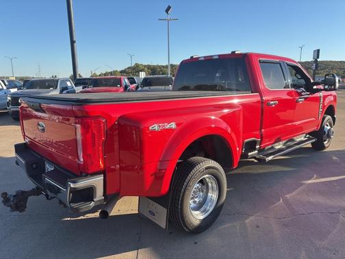 2023 Ford F-350 XLT