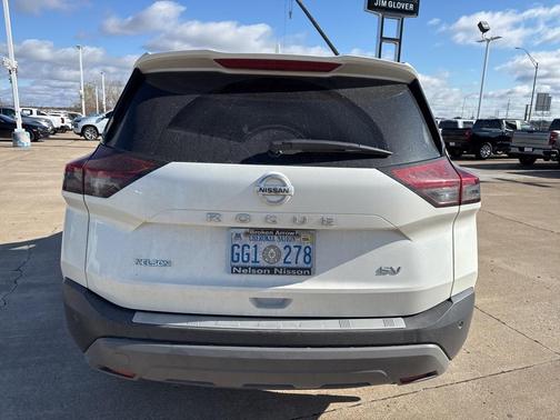 2021 Nissan Rogue SV