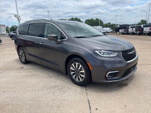 2021 Chrysler Pacifica Hybrid Touring L