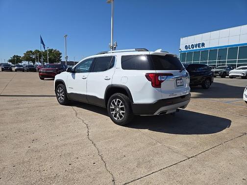 2023 GMC Acadia AWD SLT