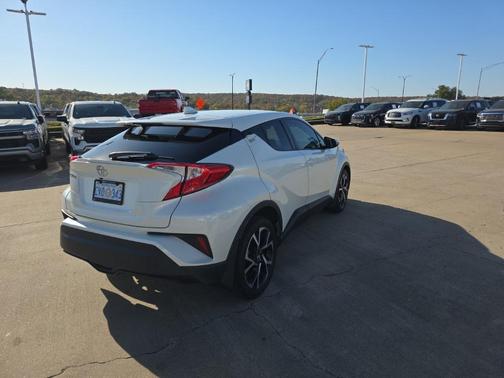 2019 Toyota C-HR XLE