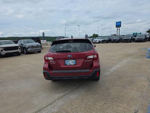 Crimson Red Pearl 2019 Subaru Outback 2.5i Premium