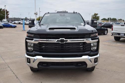 2026 Chevrolet Silverado 3500 LT