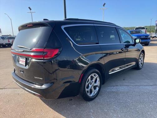 2022 Chrysler Pacifica Limited