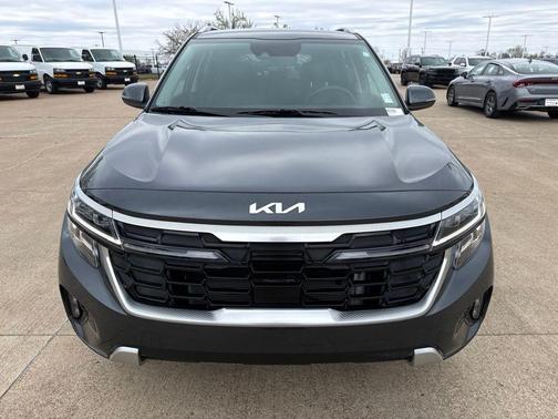 Gravity Gray 2024 Kia Seltos SX Turbo