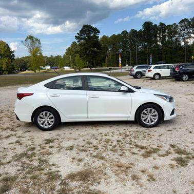 2021 Hyundai Accent SE