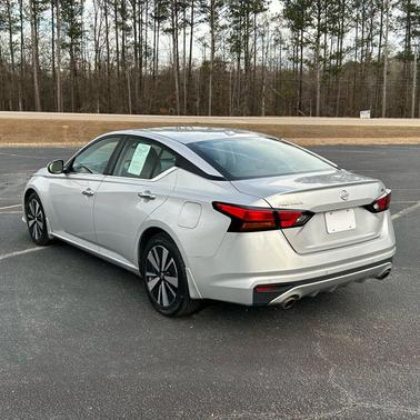 2022 Nissan Altima 2.5 SV