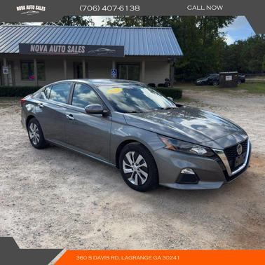 2022 Nissan Altima S FWD