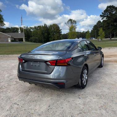 2022 Nissan Altima S FWD