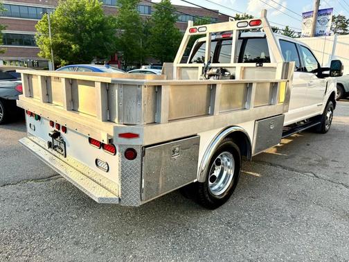 2022 Ford F-350 Lariat