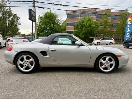 Silver 2000 Porsche Boxster S