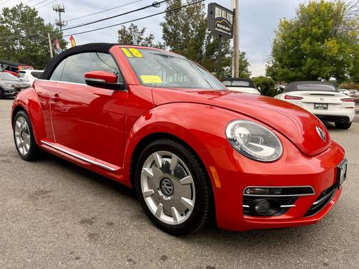 2018 Volkswagen Beetle 2.0T SE